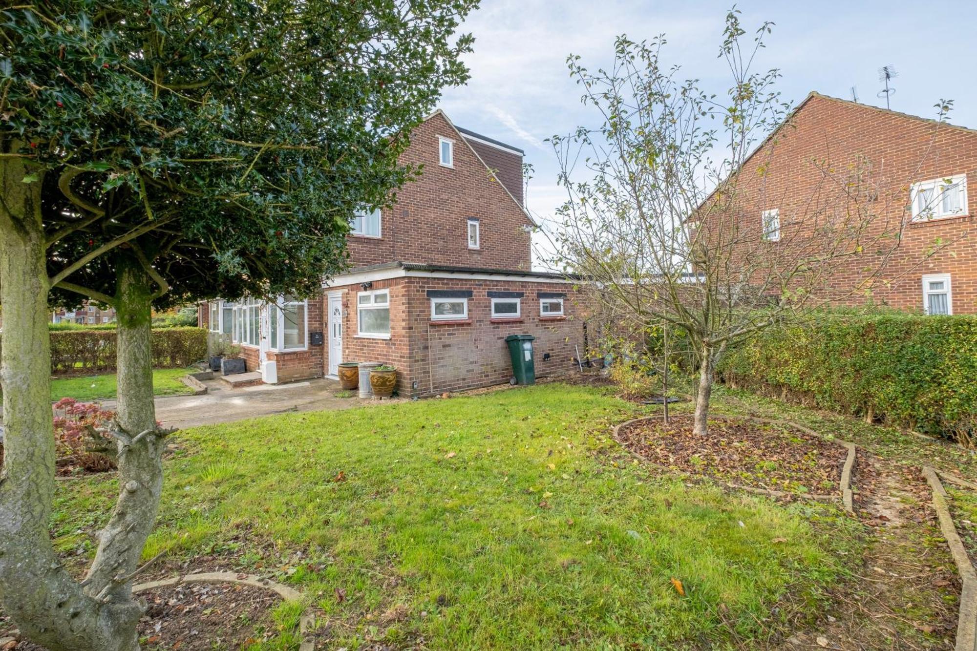 Kings House Apartment Hayes, West London Apt A Northolt  Exterior photo