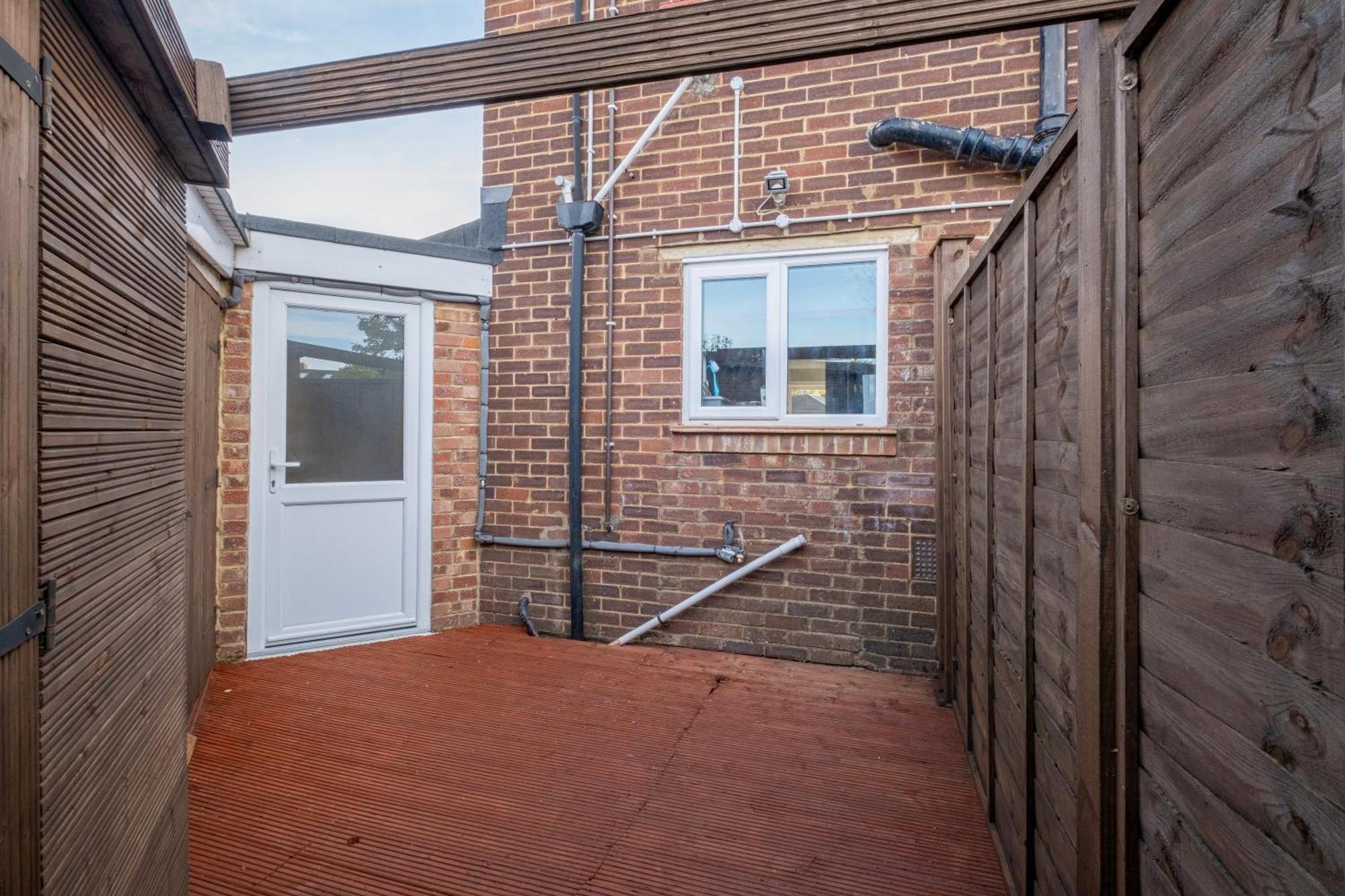 Kings House Apartment Hayes, West London Apt A Northolt  Exterior photo